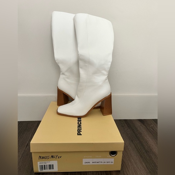 Princess Polly boots - Picture 3 of 4